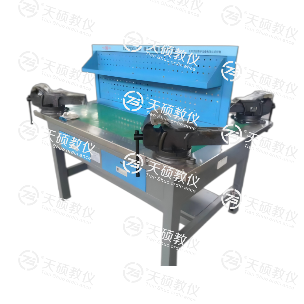 TSBTQG-2型 鉗工技能（néng）實訓平台（雙麵四工（gōng）位（wèi））