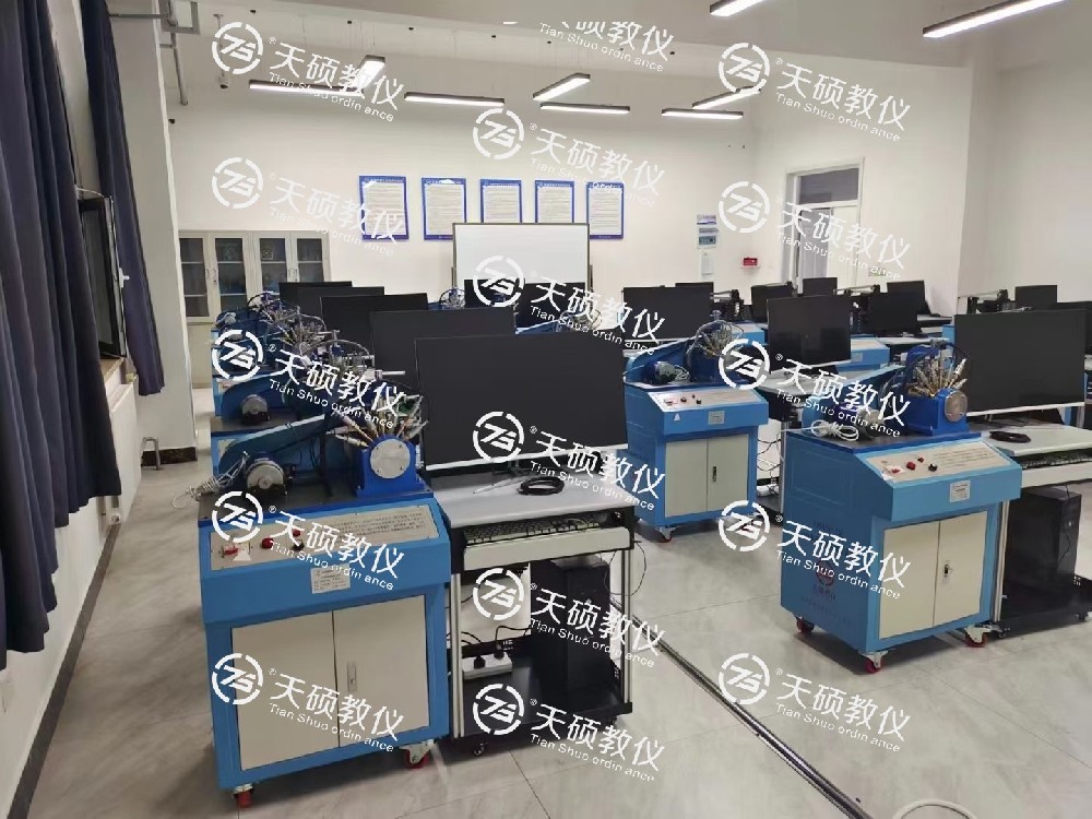 前（qián）方不斷傳來（lái）捷報！👏👏多個實驗實訓室交付驗收完成！機械原理、機械設計（jì）實驗室，機械製圖實訓室和液壓實訓室！